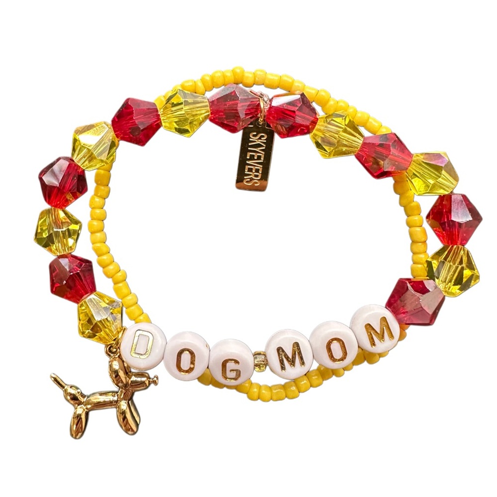 Word Bracelets “Dog Mom” with gold plated balloon dog charm